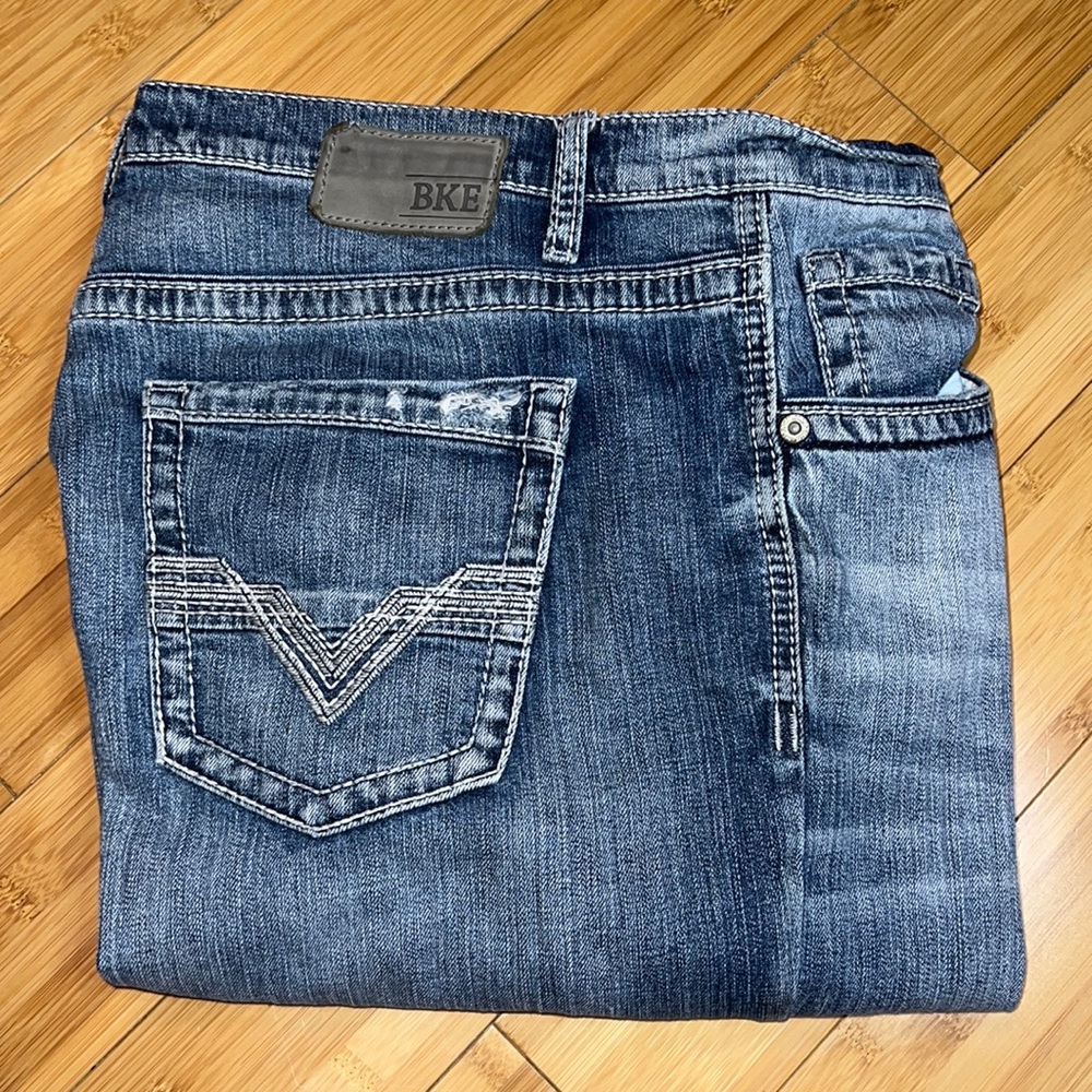 BKE Tyler Relaxed Fit Bootleg comfort stretch